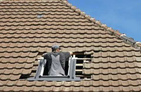 Pose de velux - Valcanville